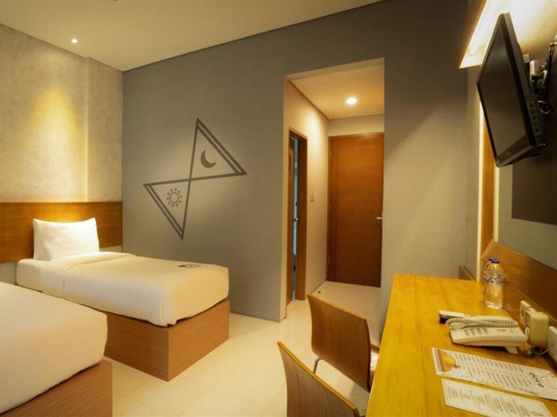 Nite & Day Mdc Puncak - Gadog Bogor Exterior foto