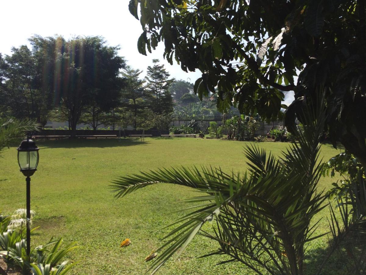 Nite & Day Mdc Puncak - Gadog Bogor Exterior foto